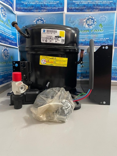 COMPRESOR TECUMSEH TYA2438ZKS 3/4HP R-404 220V LBP